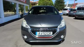 Peugeot 208 de 2014