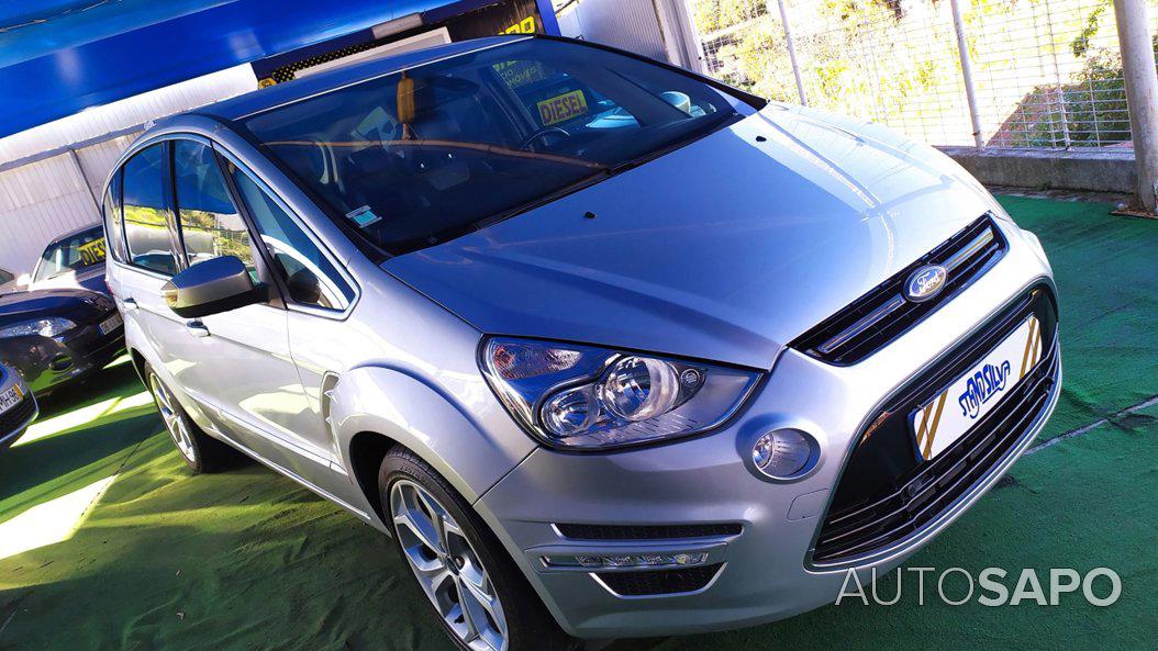 Ford S-Max 2.0 TDCi Titanium S 7L de 2012