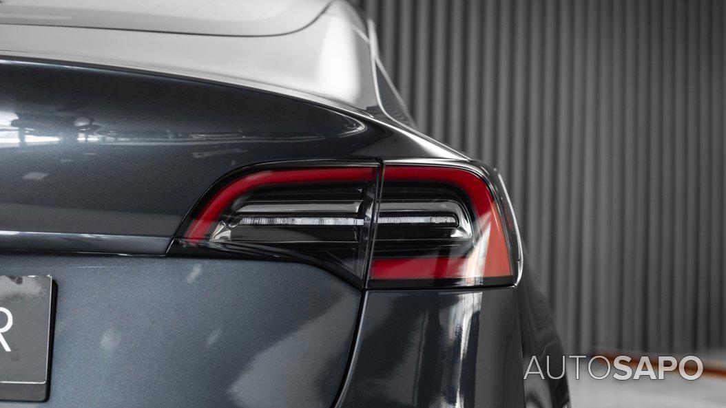 Tesla Model 3 Long-Range Dual Motor AWD de 2019