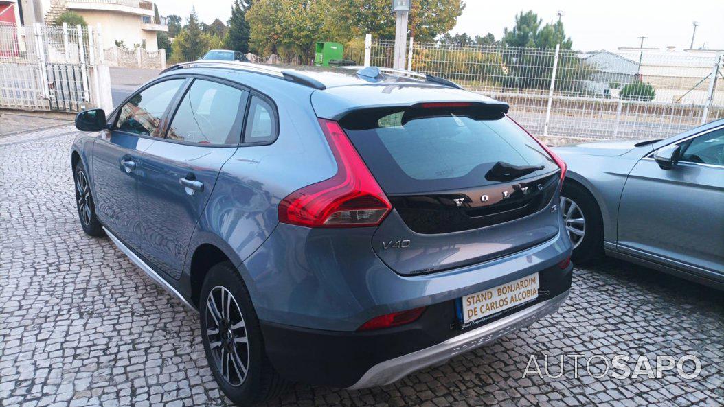 Volvo V40 Cross Country 2.0 D2 Plus de 2017