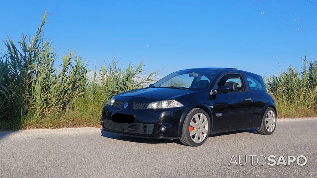 Renault Mégane 2.0 T RS de 2004