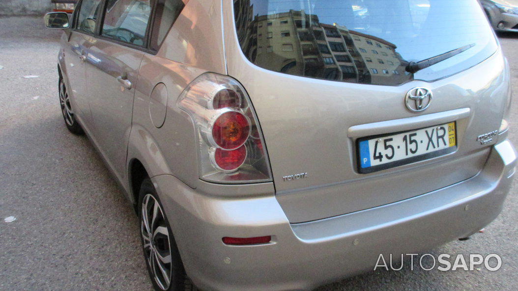 Toyota Verso 2.0 D-4D Comfort de 2004