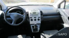 Toyota Verso 2.0 D-4D Comfort de 2004