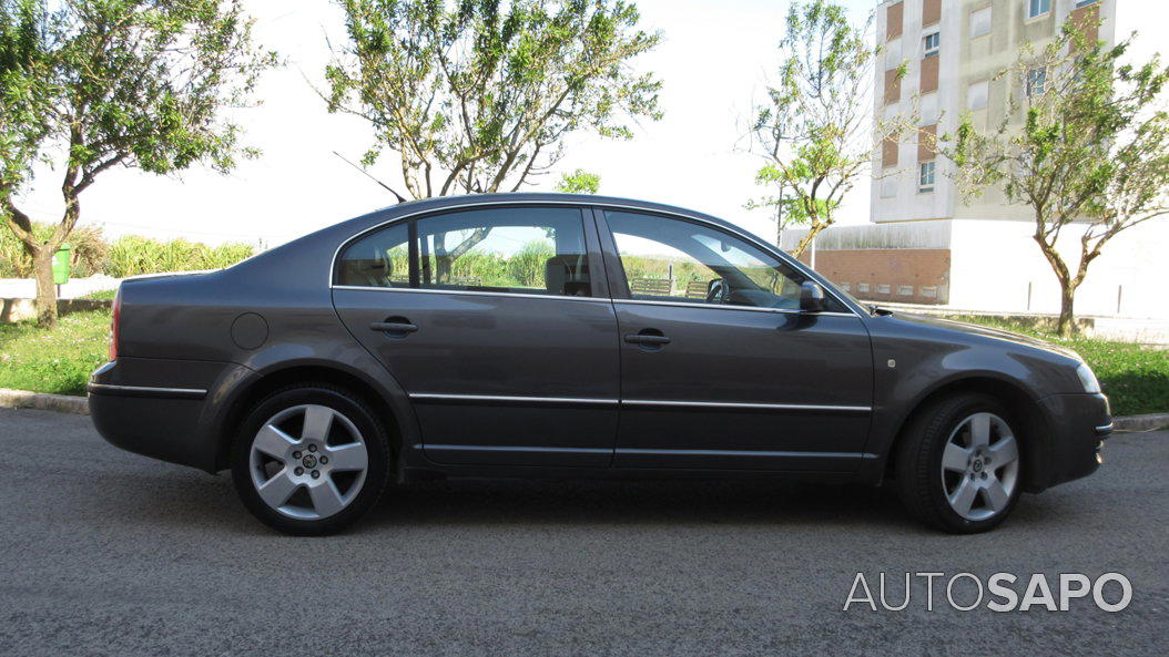 Skoda Superb 1.9 TDi Elegance VMF de 2005