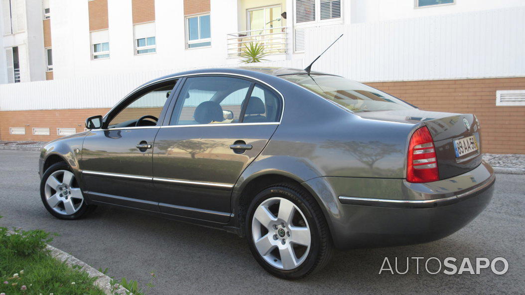 Skoda Superb 1.9 TDi Elegance VMF de 2005