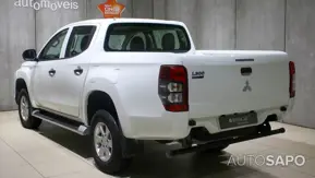 Mitsubishi L200 Strakar de 2021