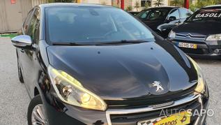 Peugeot 208 1.2 PureTech Allure de 2016