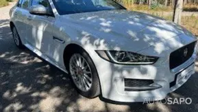 Jaguar XE 2.0 D R-Sport Aut. de 2015