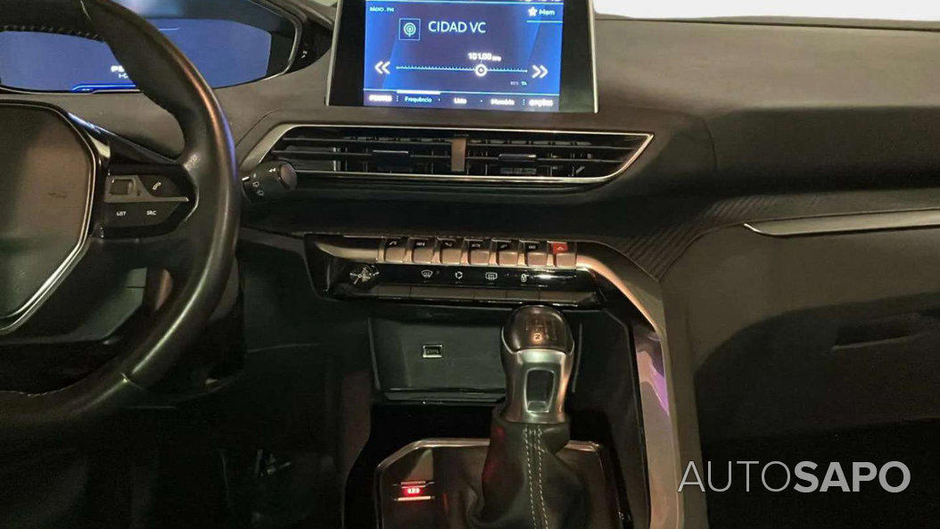 Peugeot 3008 1.5 BlueHDi Active de 2020