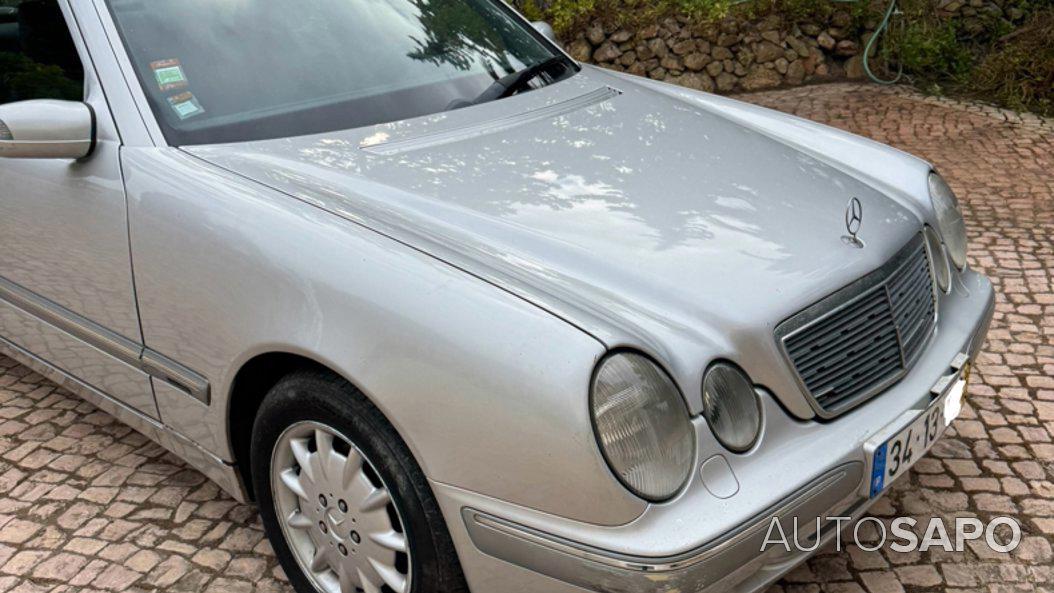 Mercedes-Benz Classe E 220 CDi Elegance Aut. de 2000