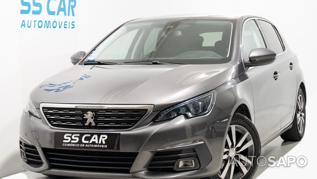 Peugeot 308 1.2 PureTech Allure EAT8 de 2020