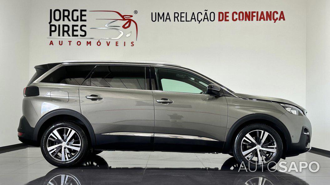 Peugeot 5008 de 2019