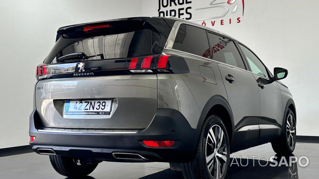 Peugeot 5008 de 2019