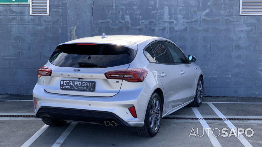 Ford Focus 1.0 EcoBoost MHEV ST-Line X de 2023