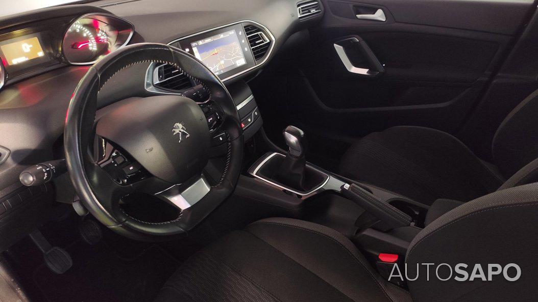 Peugeot 308 1.2 PureTech Style de 2016