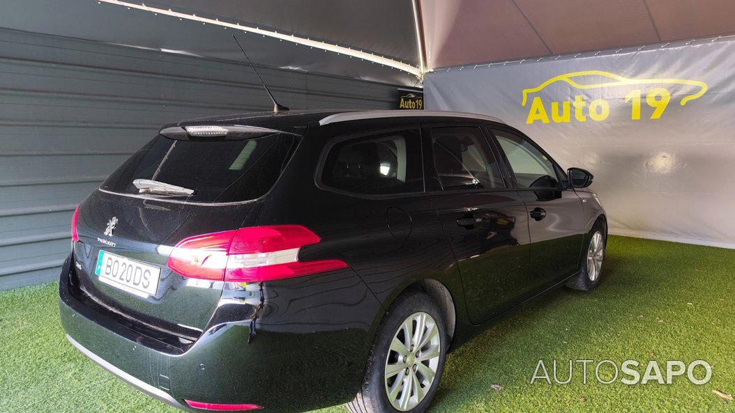 Peugeot 308 1.2 PureTech Style de 2016