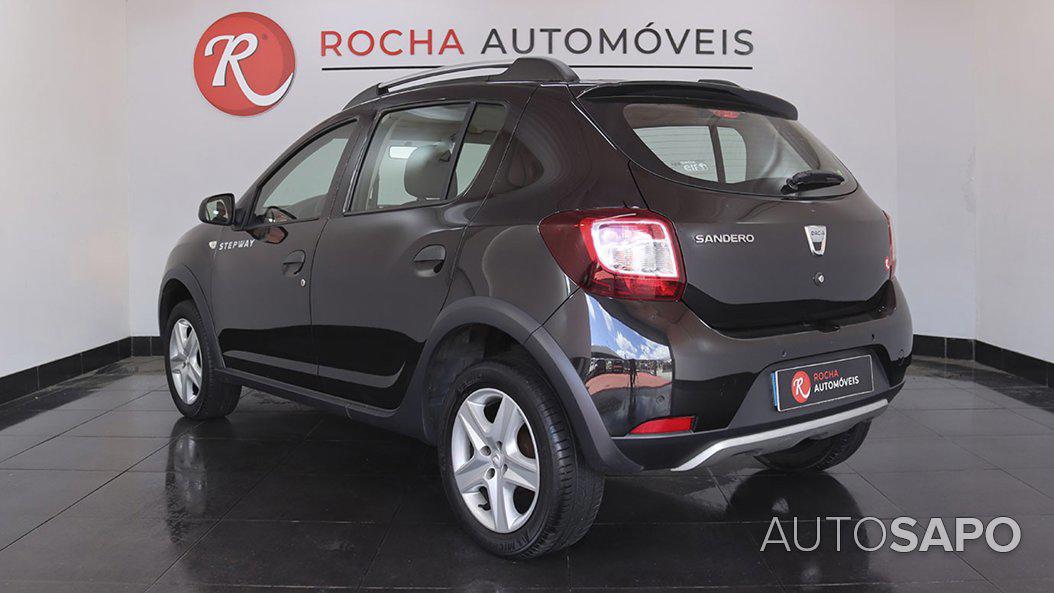 Dacia Sandero 0.9 TCe Stepway 124g de 2015