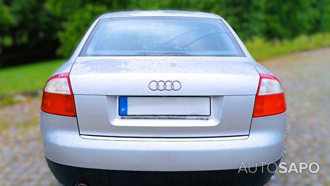 Audi A4 1.6 Exclusive de 2001