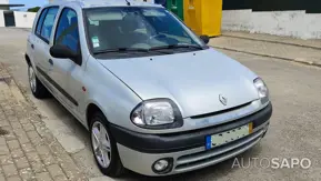 Renault Clio 1.2 RN de 2000