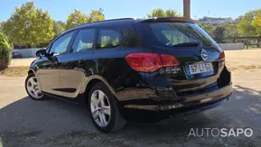 Opel Astra 1.3 CDTi Enjoy de 2011