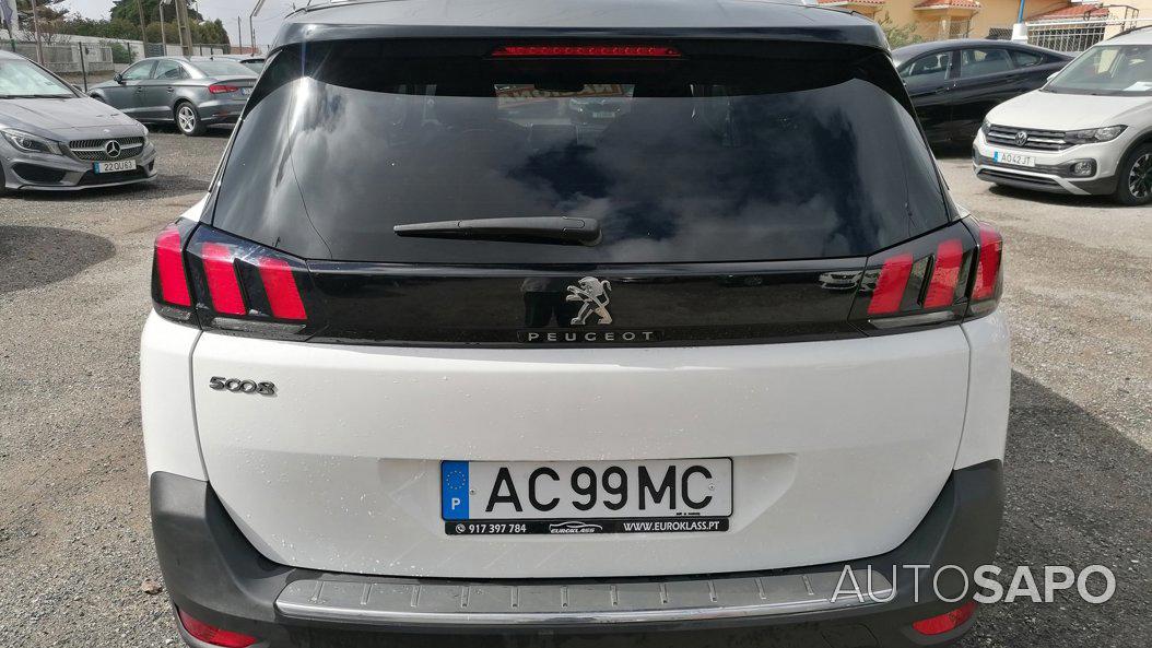 Peugeot 5008 de 2020