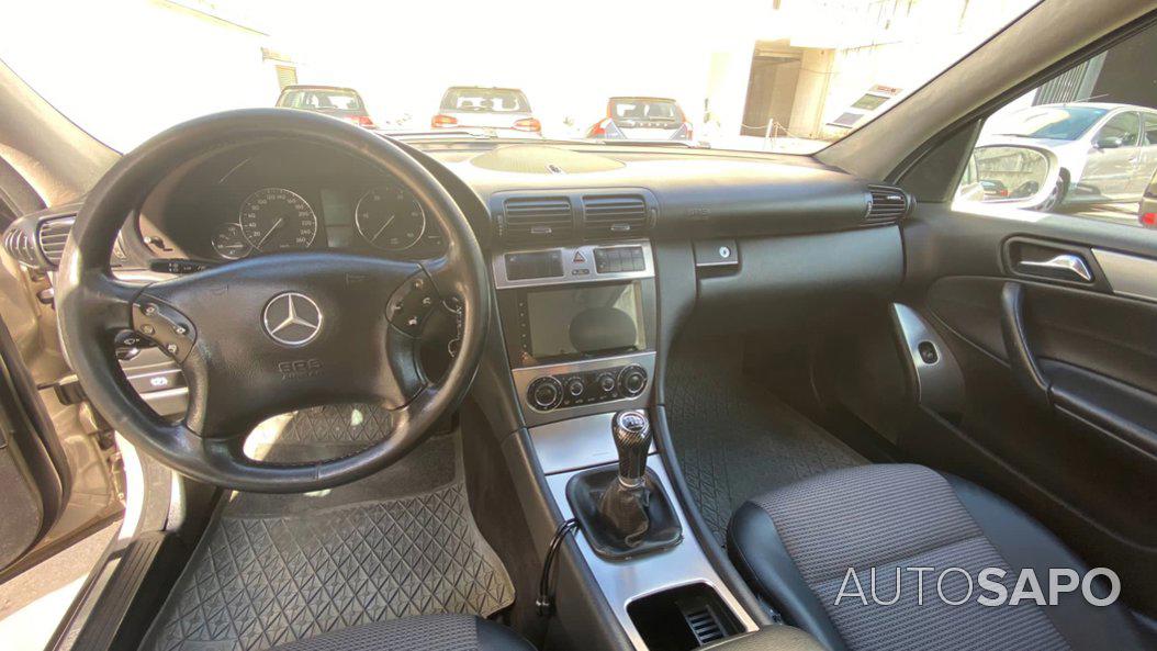 Mercedes-Benz Classe C 220 CDi Avantgarde de 2006