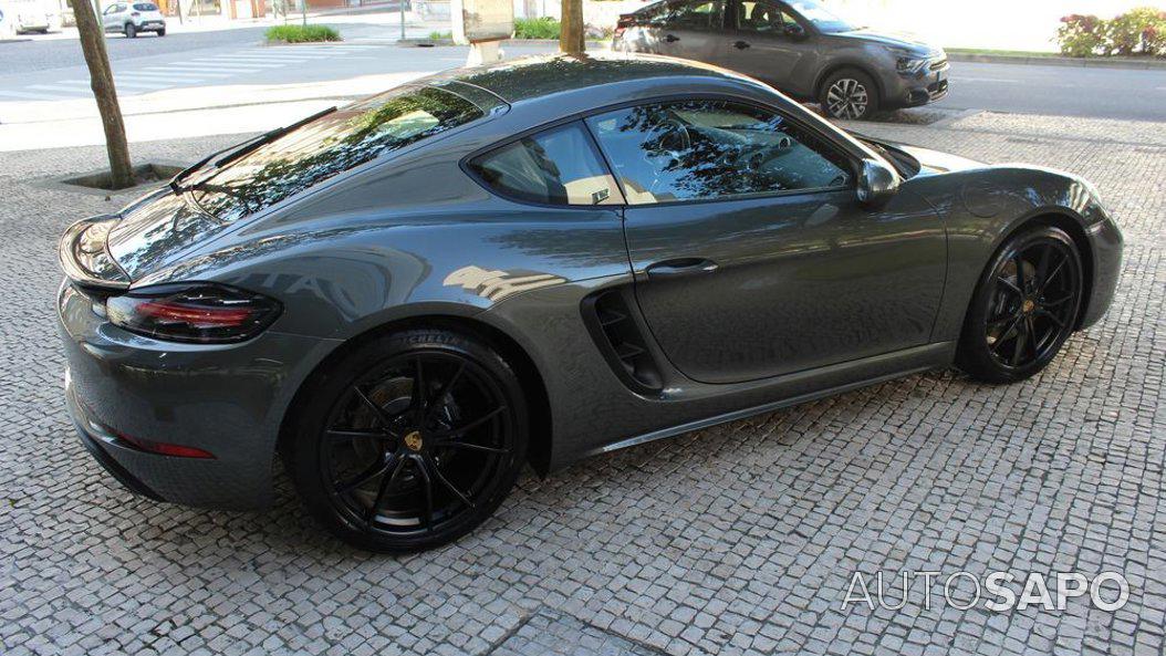 Porsche 718 Cayman de 2020