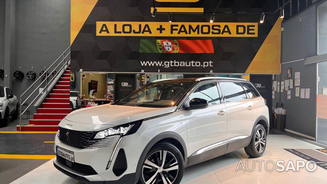 Peugeot 5008 de 2021