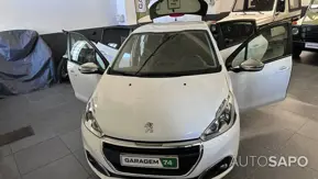 Peugeot 208 1.2 PureTech Style de 2018