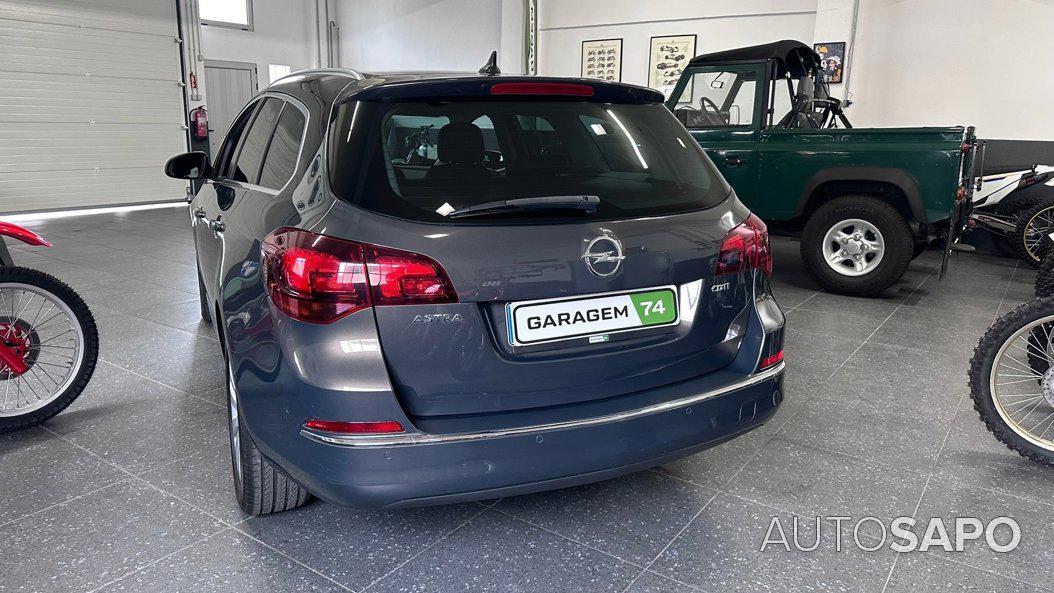 Opel Astra de 2016