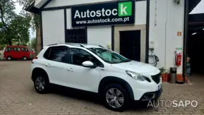 Peugeot 2008 1.2 PureTech Signature de 2019