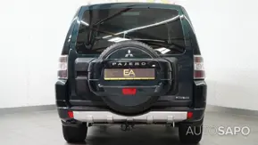 Mitsubishi Pajero de 2010