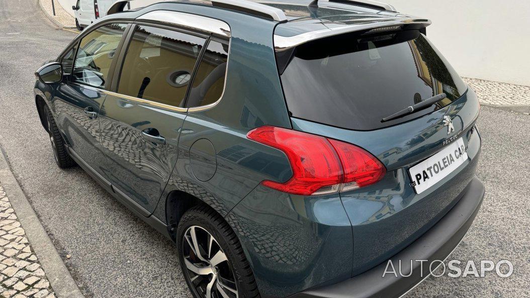 Peugeot 2008 1.2 PureTech Allure de 2016