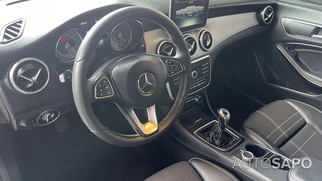 Mercedes-Benz Classe CLA de 2016