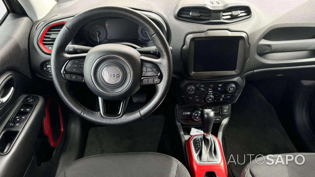 Jeep Renegade 1.3 TG 4Xe Trailhawk de 2022