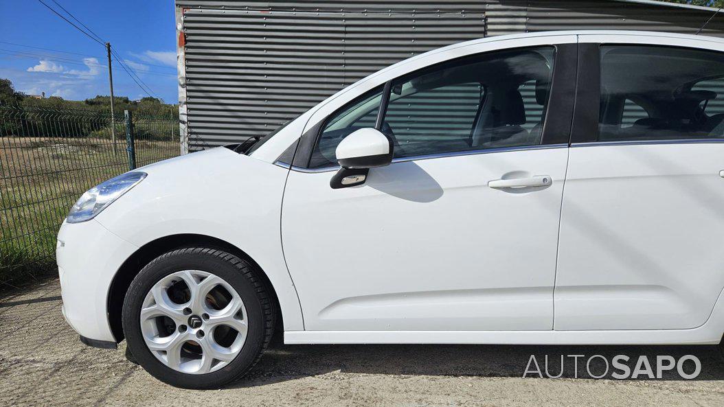 Citroen C4 Cactus 1.2 PureTech Shine de 2016