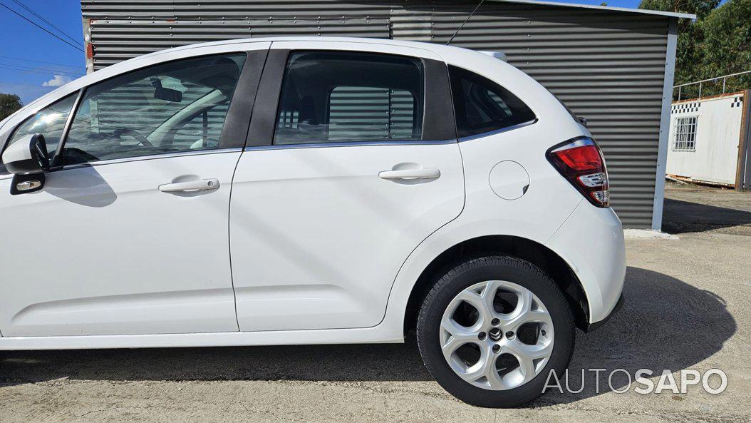 Citroen C4 Cactus 1.2 PureTech Shine de 2016