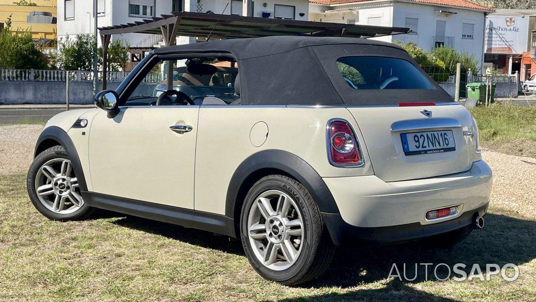 MINI Cabrio Cooper D de 2013