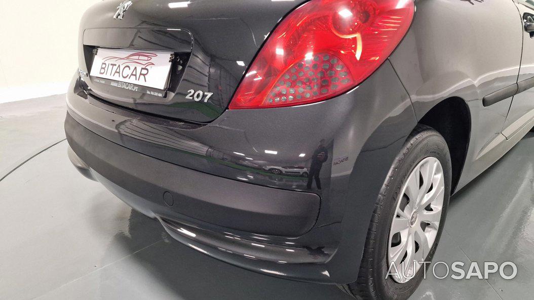 Peugeot 208 de 2008