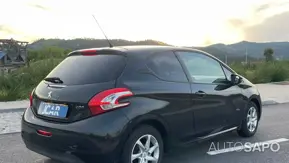 Peugeot 208 de 2012