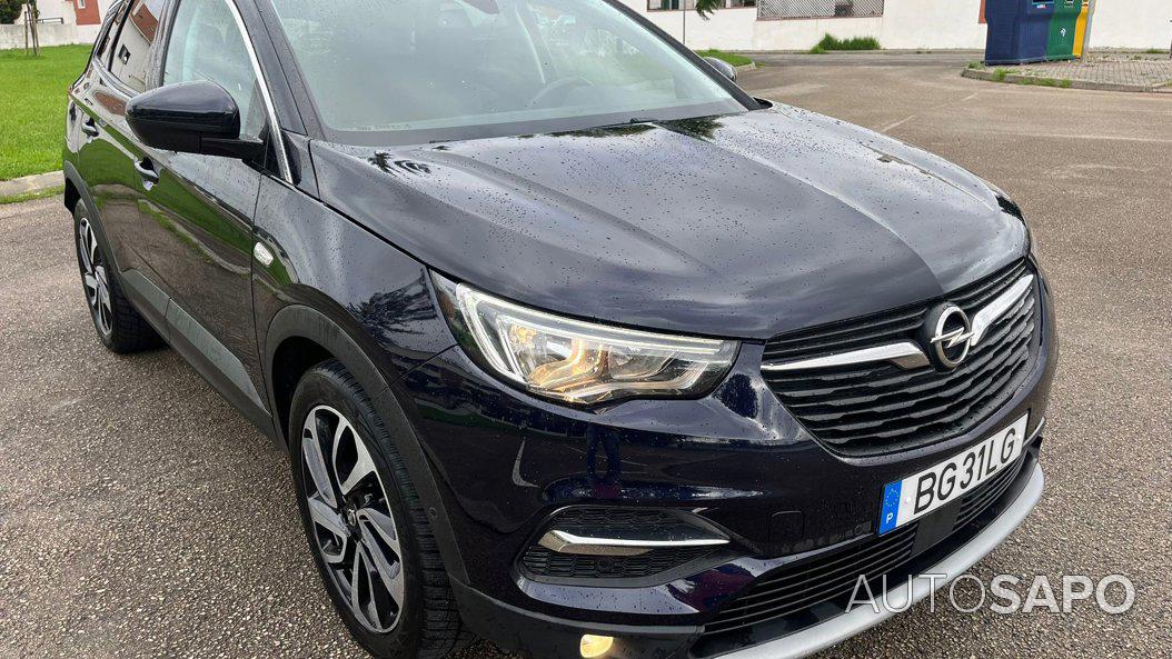 Opel Grandland X 1.2 T GS Line de 2018