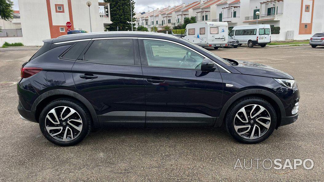 Opel Grandland X 1.2 T GS Line de 2018