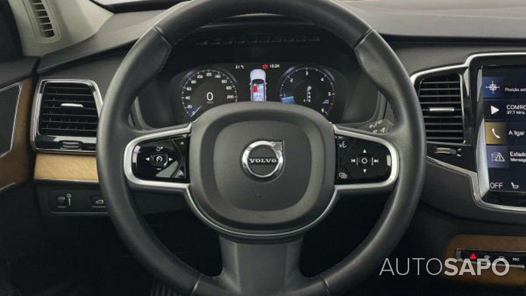 Volvo XC90 2.0 D4 Momentum de 2019