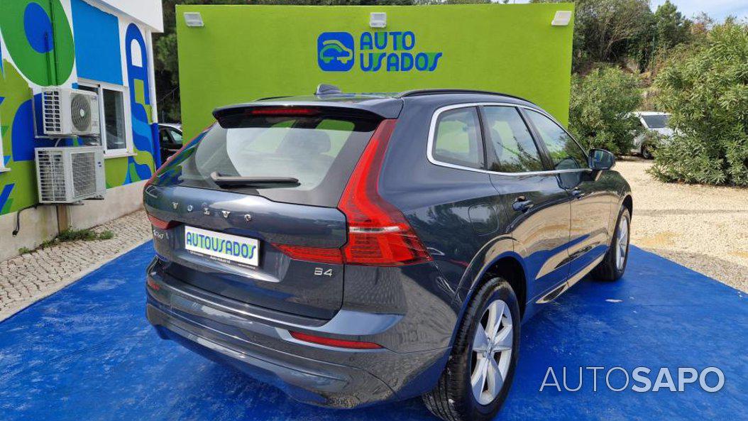 Volvo XC60 2.0 B4 Momentum Geartronic de 2022