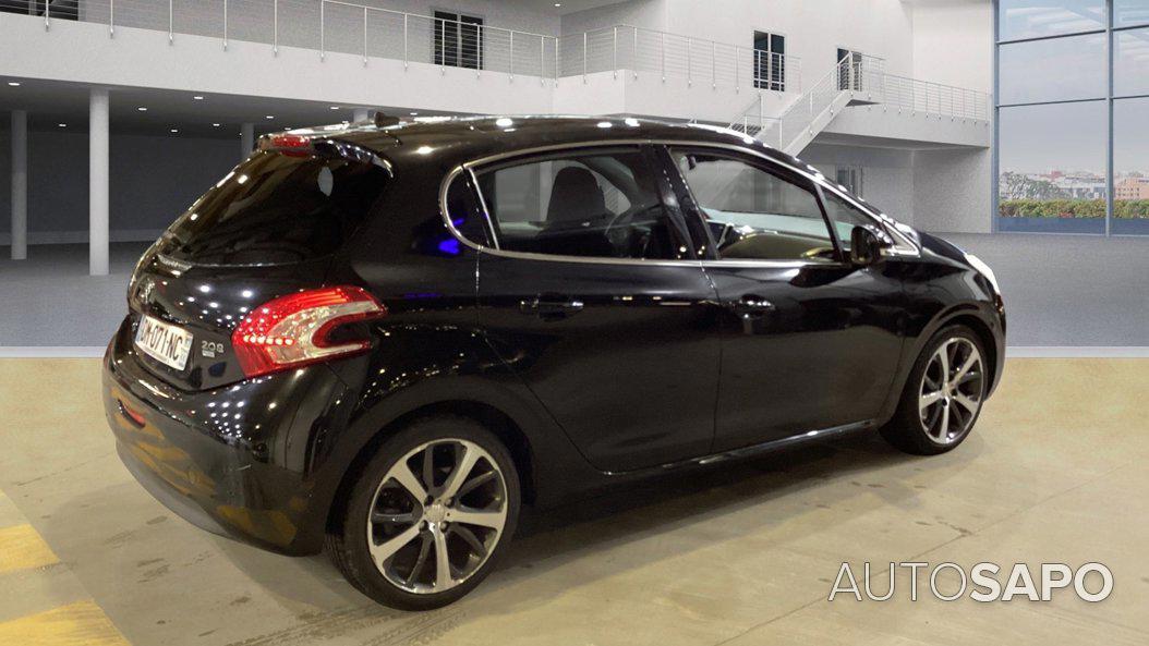 Peugeot 208 de 2014