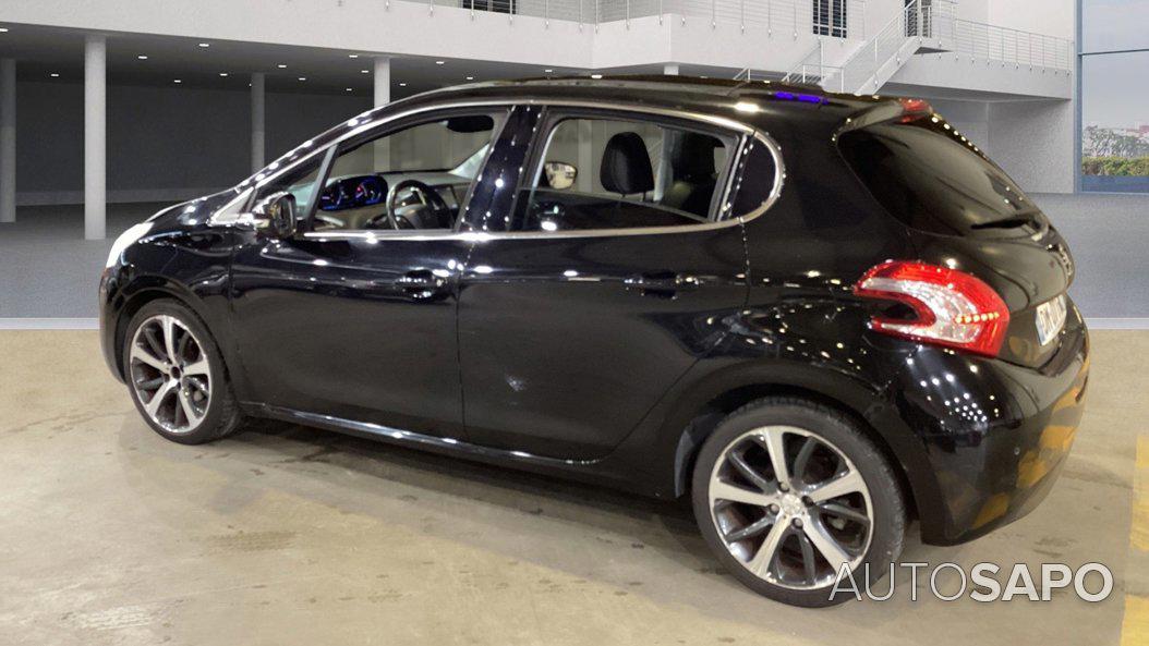 Peugeot 208 de 2014