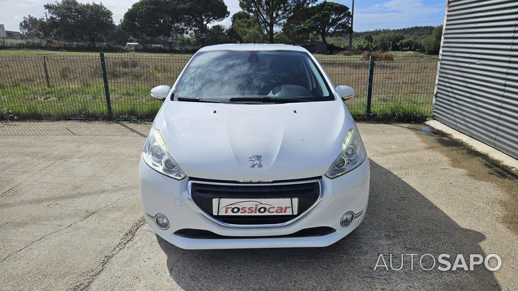 Peugeot 208 de 2014