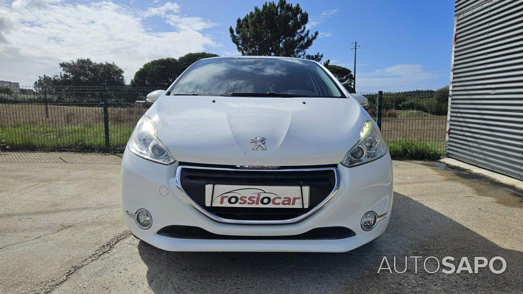 Peugeot 208 de 2014