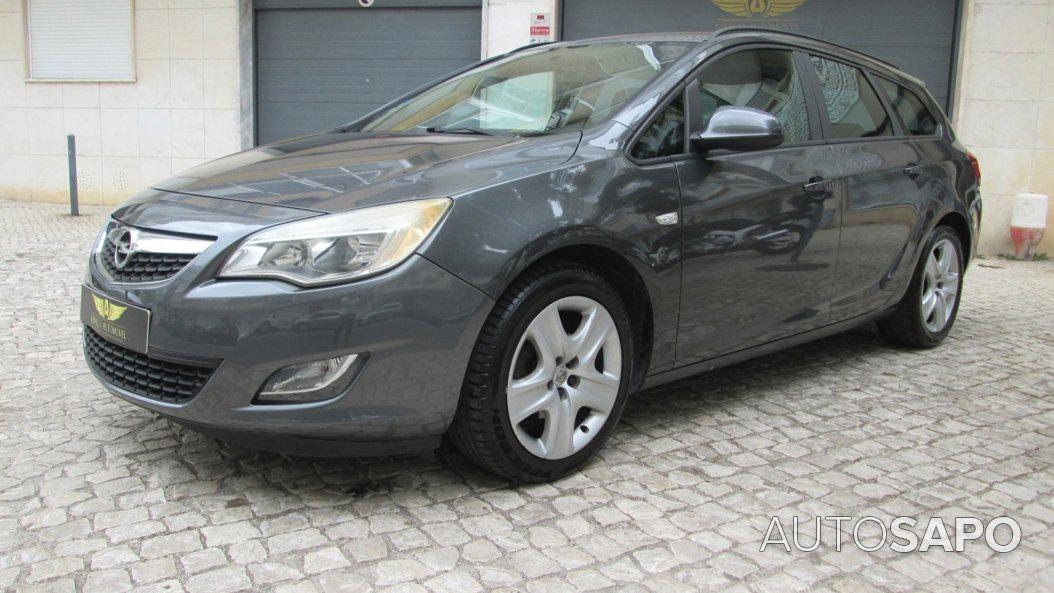 Opel Astra de 2011