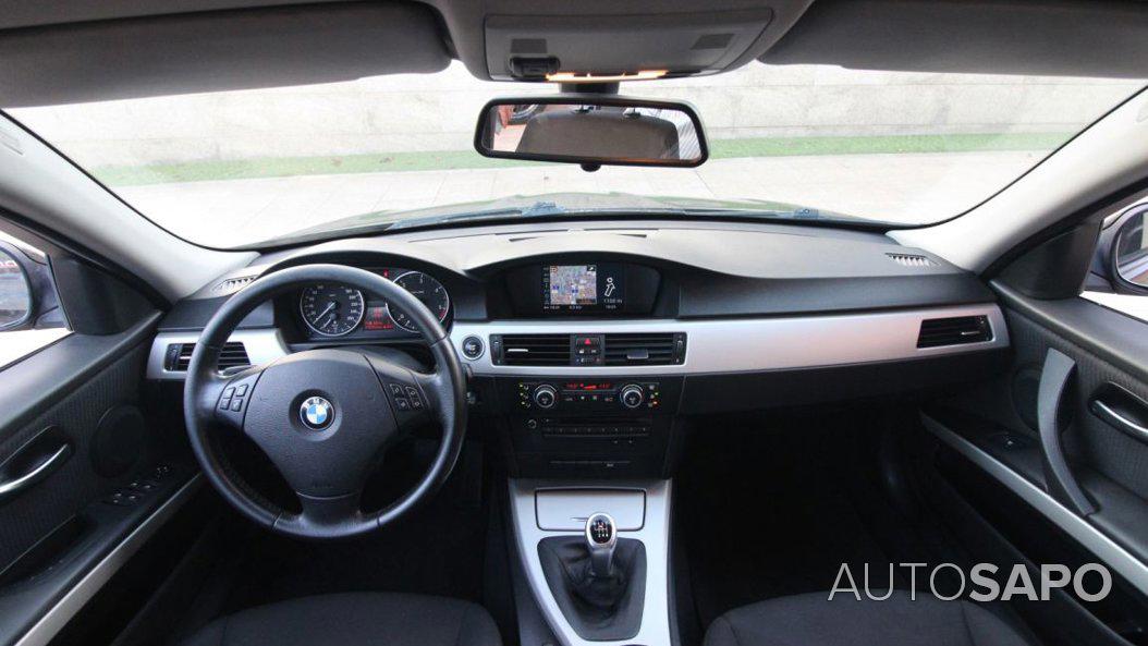 BMW Série 3 318 d Navigation de 2009